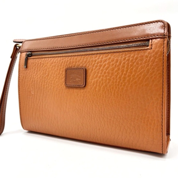 Burberry Handbags - Burberrys Vintage Tan Leather Wristlet